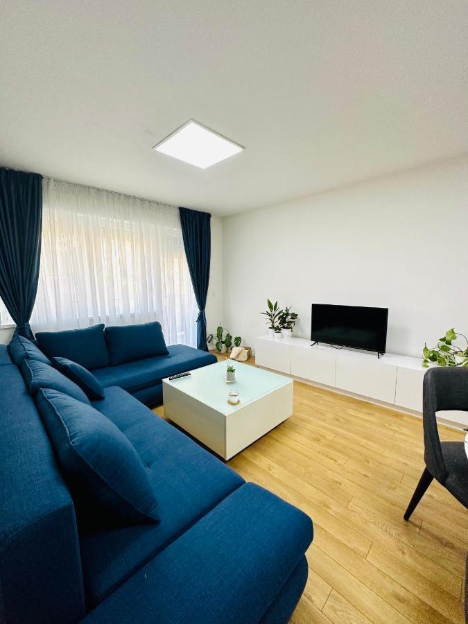 Daylight Apartment Скопье Экстерьер фото