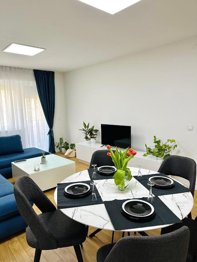 Daylight Apartment Скопье Экстерьер фото