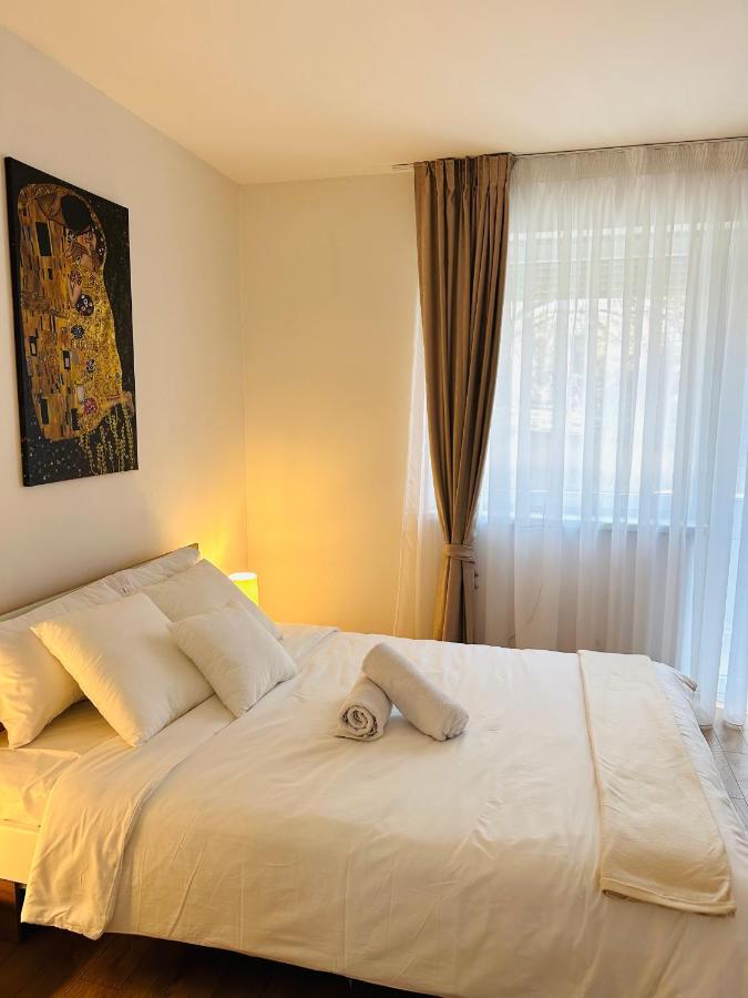 Daylight Apartment Скопье Экстерьер фото